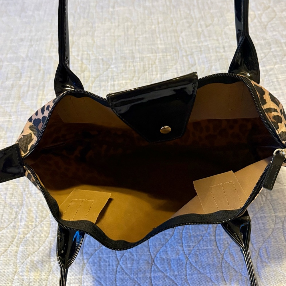 Leopard Print Tote Bag - Picture 4 of 4